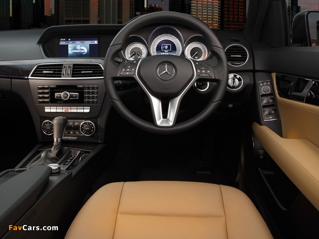 Mercedes-Benz C 250 CDI AMG Sports Package Estate AU-spec (S204) 2011 images (640 x 480)