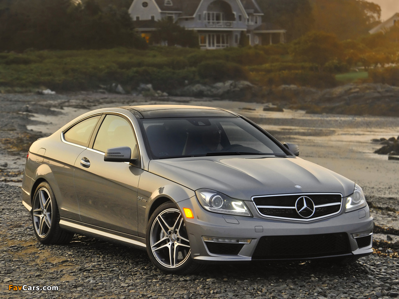 Mercedes-Benz C 63 AMG Coupe US-spec (C204) 2011 images (800 x 600)