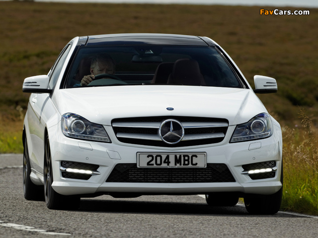 Mercedes-Benz C 220 CDI Coupe UK-spec (C204) 2011 images (640 x 480)