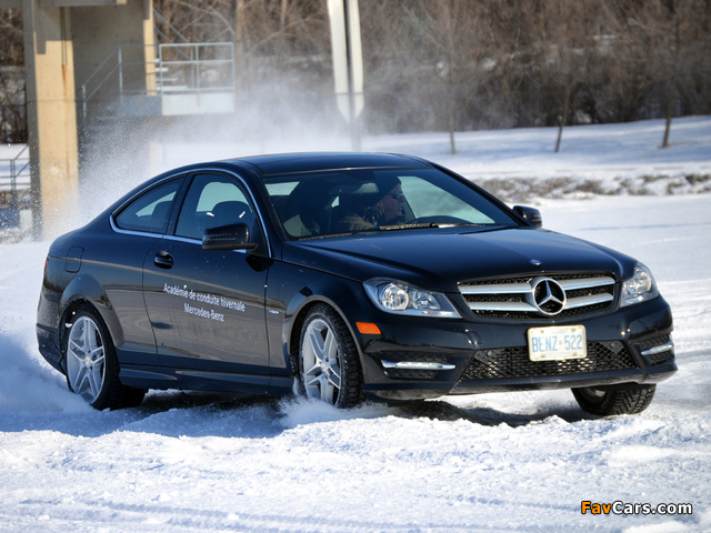 Mercedes-Benz C 250 Coupe US-spec (C204) 2011 images (640 x 480)