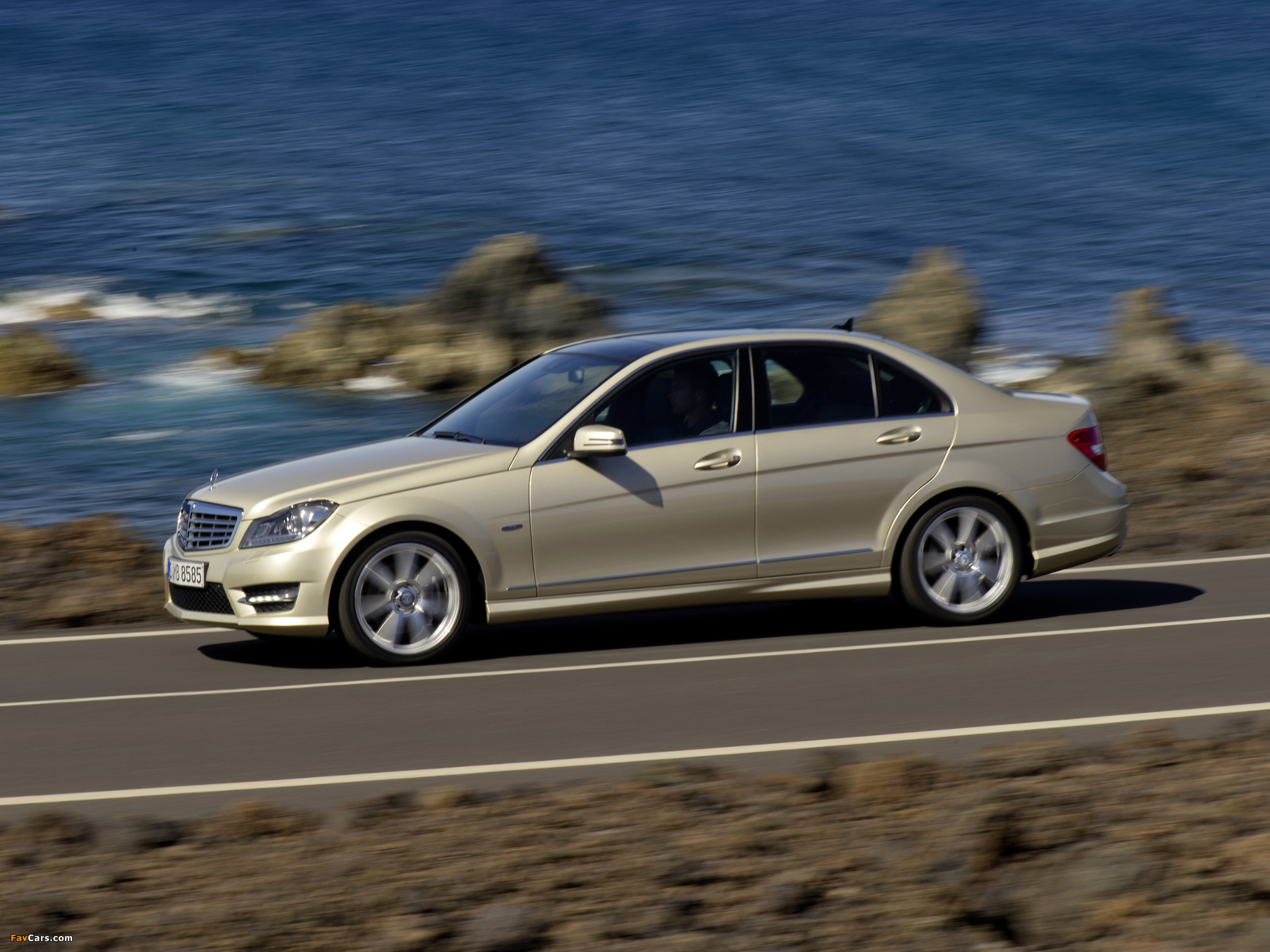 Mercedes-Benz C 350 AMG Sports Package (W204) 2011 photos (2048 x 1536)