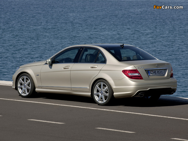 Mercedes-Benz C 350 AMG Sports Package (W204) 2011 photos (640 x 480)