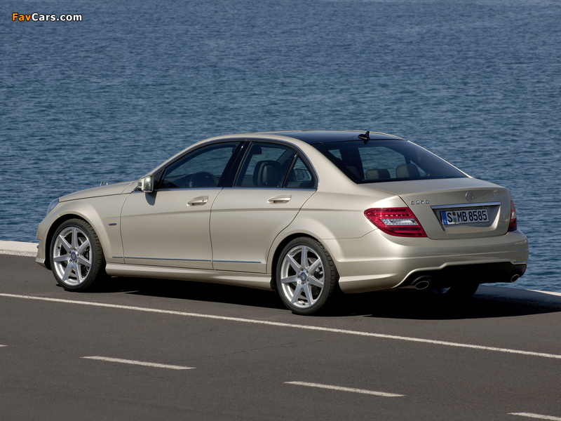 Mercedes-Benz C 350 AMG Sports Package (W204) 2011 photos (800 x 600)