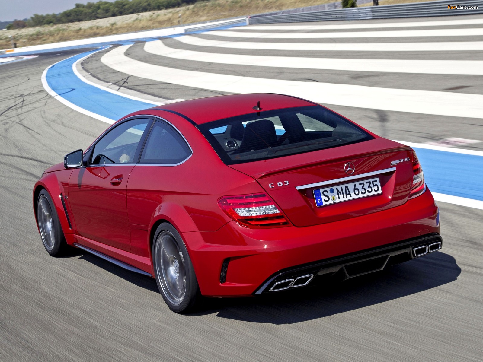 Mercedes-Benz C 63 AMG Black Series Coupe (C204) 2011 pictures (1600 x 1200)