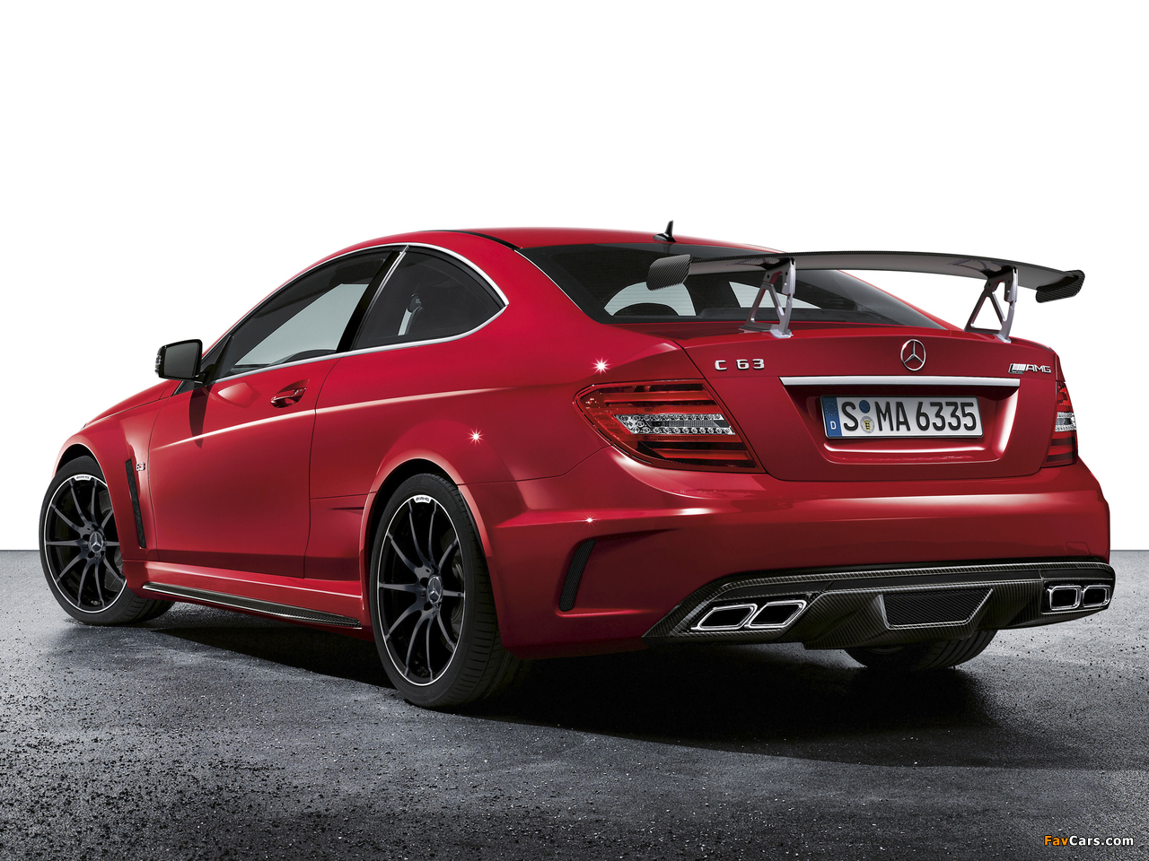 Mercedes-Benz C 63 AMG Black Series Coupe (C204) 2011 pictures (1280 x 960)