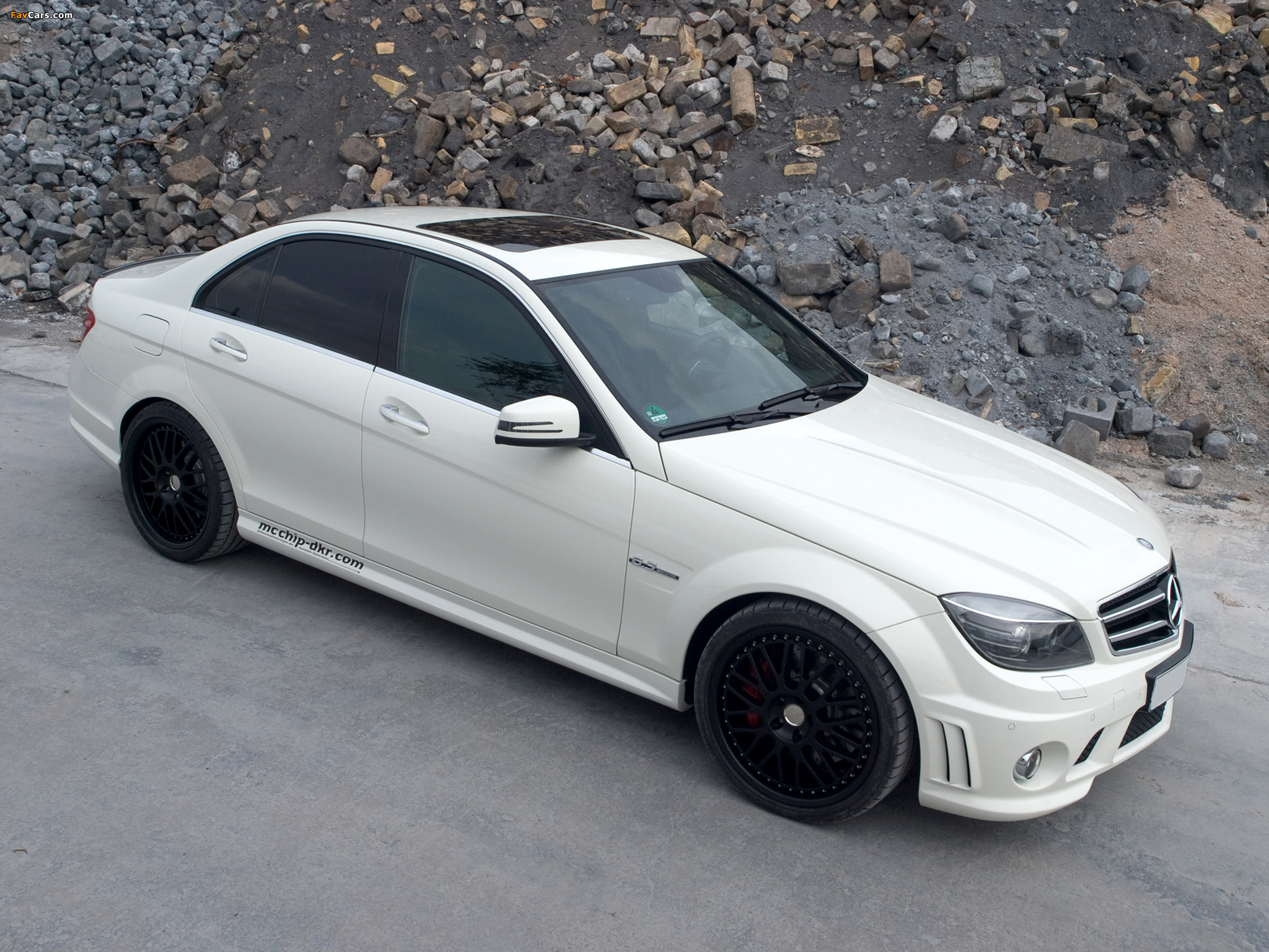 Kubatech Mercedes-Benz C 63 AMG (W204) 2011 pictures (2048 x 1536)