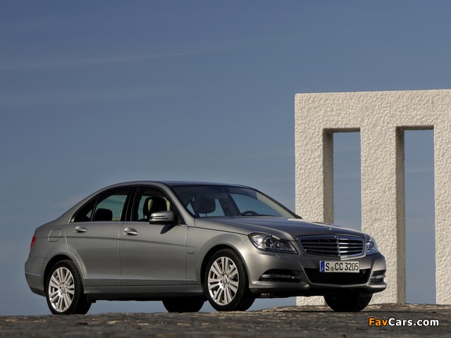 Mercedes-Benz C 350 BlueEfficiency (W204) 2011 pictures (640 x 480)