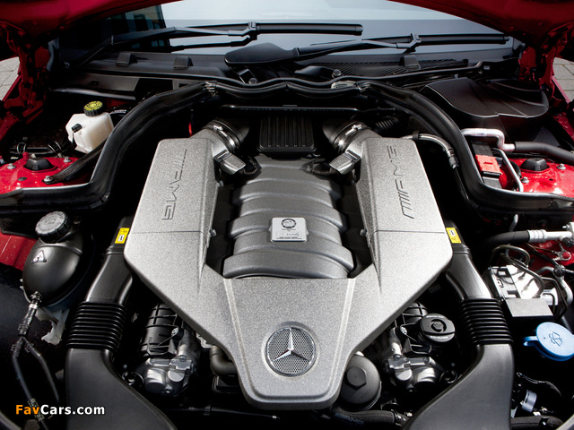 Mercedes-Benz C 63 AMG Coupe UK-spec (C204) 2011 pictures (640 x 480)