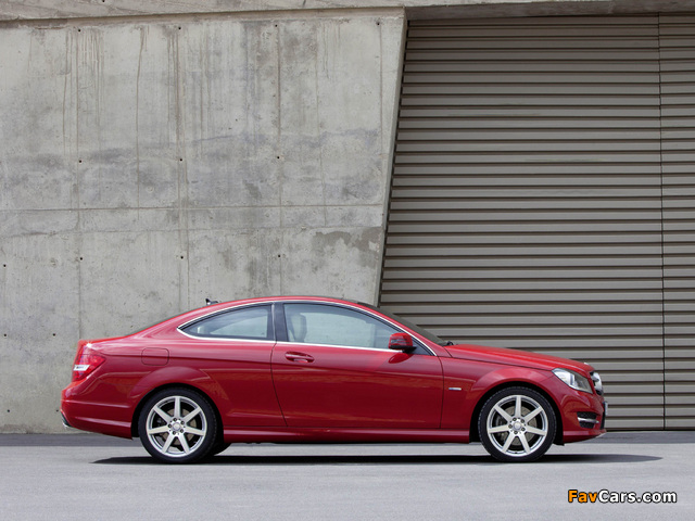 Mercedes-Benz C 350 Coupe (C204) 2011 pictures (640 x 480)
