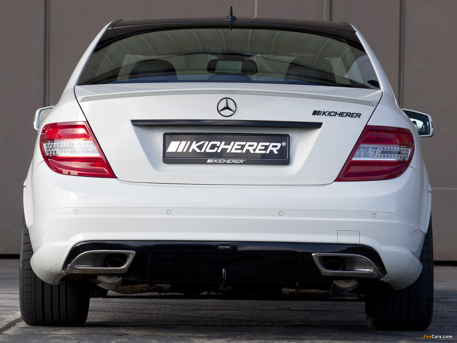 Kicherer C63 White Edition (W204) 2011 wallpapers (1600 x 1200)