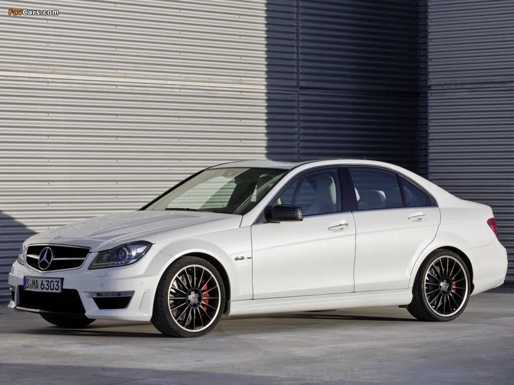 Mercedes-Benz C 63 AMG (W204) 2011 wallpapers (1024 x 768)