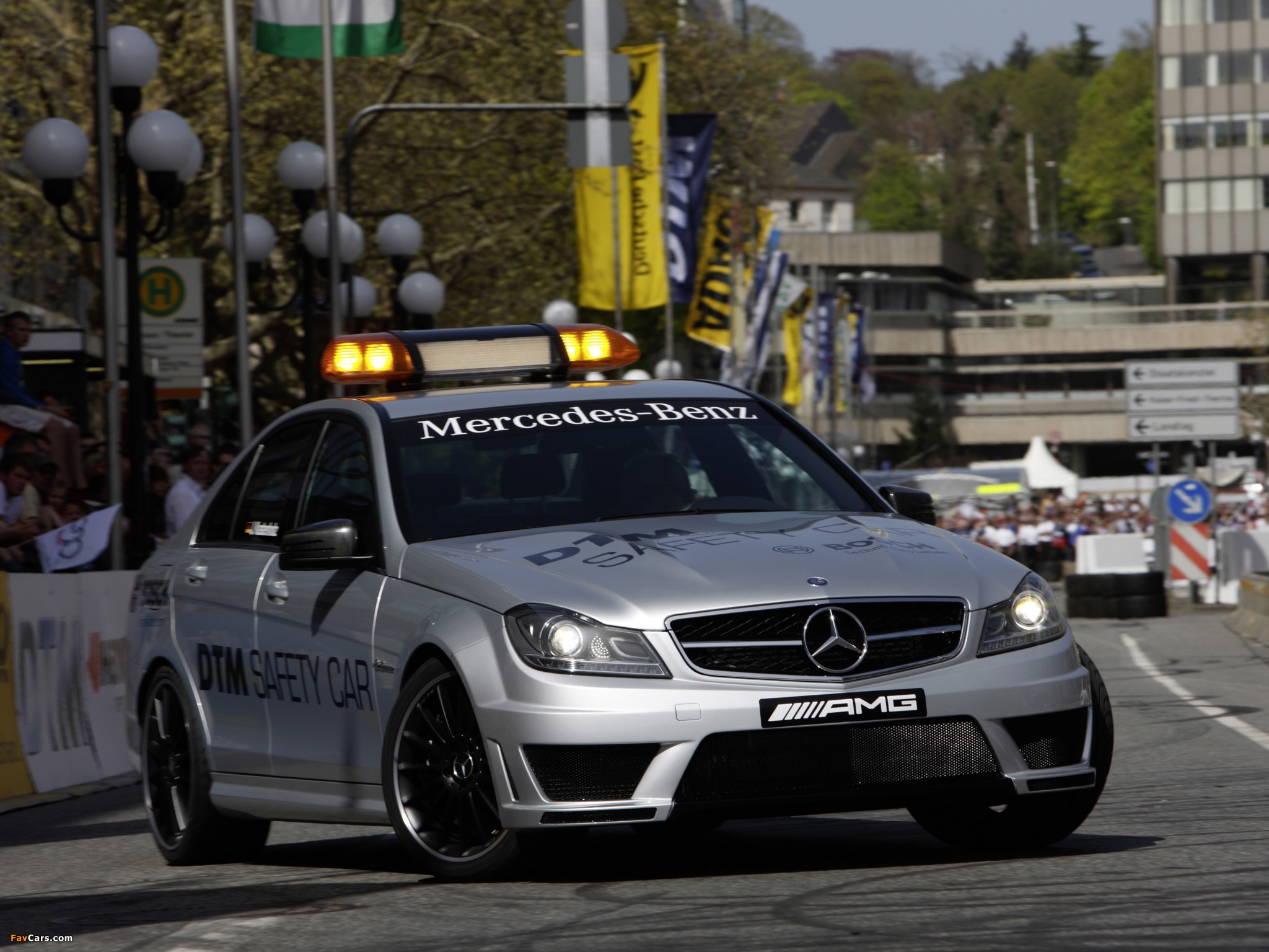 Mercedes-Benz C 63 AMG DTM Safety Car (W204) 2011 wallpapers (2048 x 1536)
