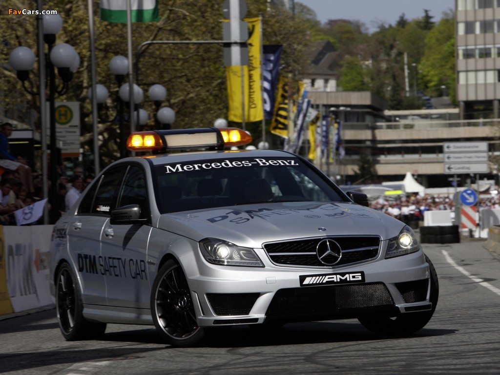Mercedes-Benz C 63 AMG DTM Safety Car (W204) 2011 wallpapers (1024 x 768)