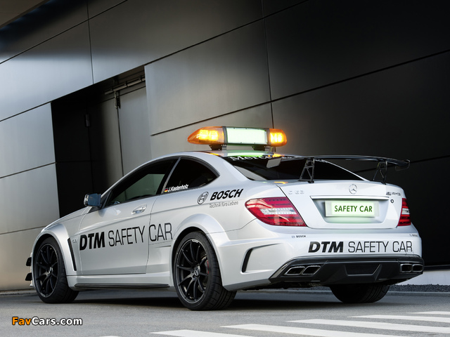 Mercedes-Benz C 63 AMG Black Series Coupe DTM Safety Car (C204) 2012 images (640 x 480)