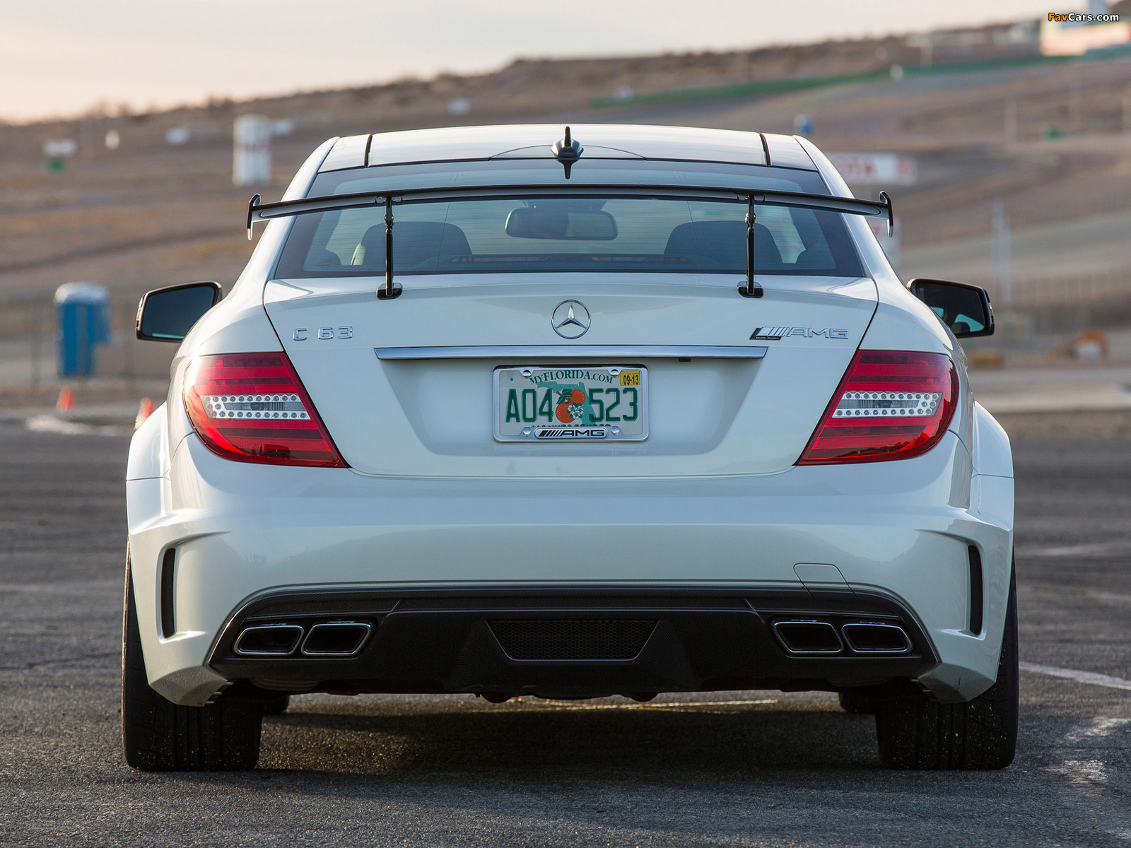 Mercedes-Benz C 63 AMG Black Series Coupe US-spec (C204) 2012 photos (1600 x 1200)