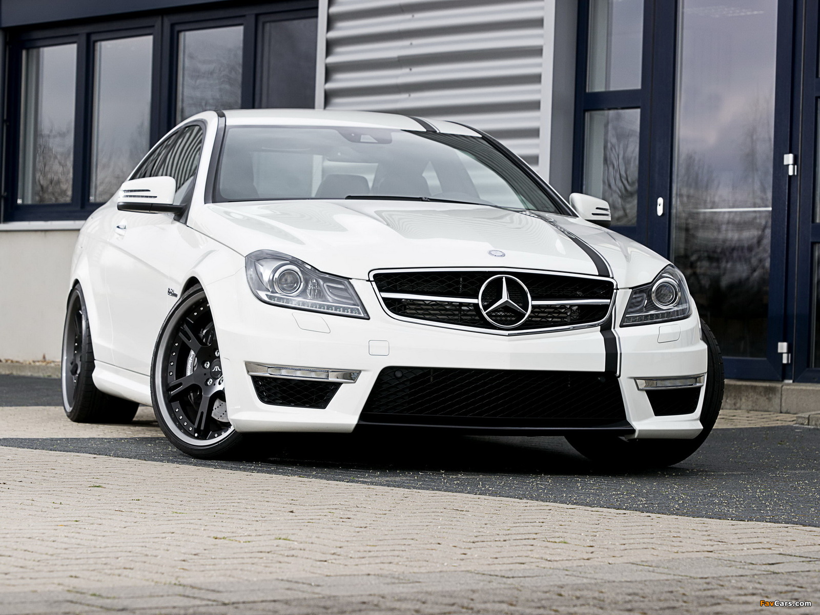 Wheelsandmore Mercedes-Benz C 63 AMG Coupe (C204) 2012 pictures (1600 x 1200)