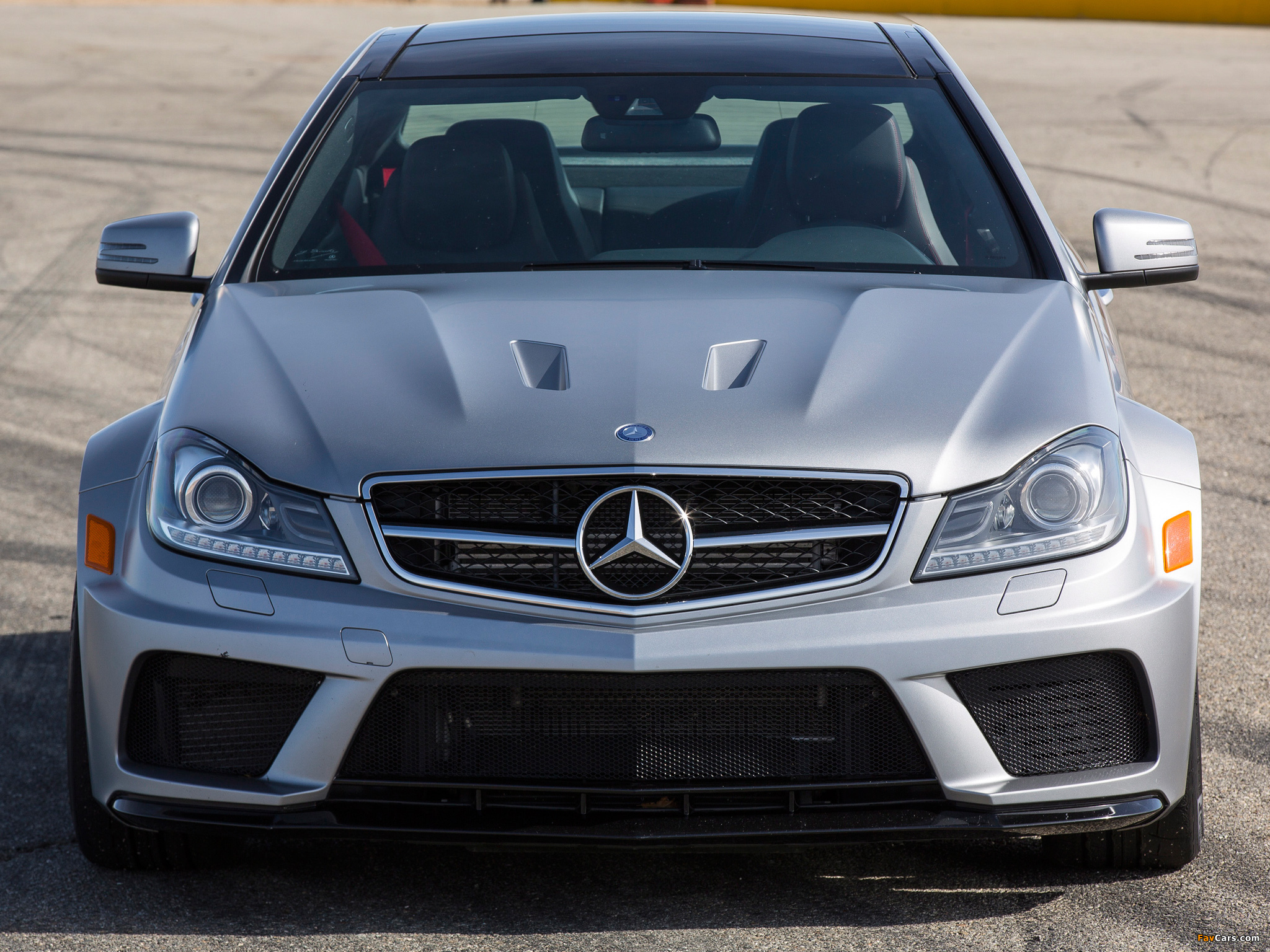 Mercedes-Benz C 63 AMG Black Series Coupe US-spec (C204) 2012 pictures (2048 x 1536)