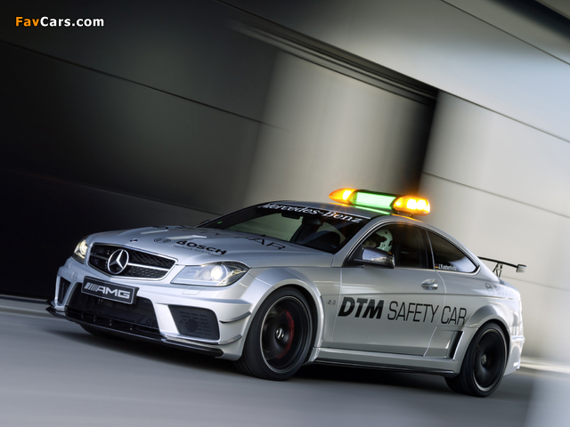 Mercedes-Benz C 63 AMG Black Series Coupe DTM Safety Car (C204) 2012 wallpapers (640 x 480)