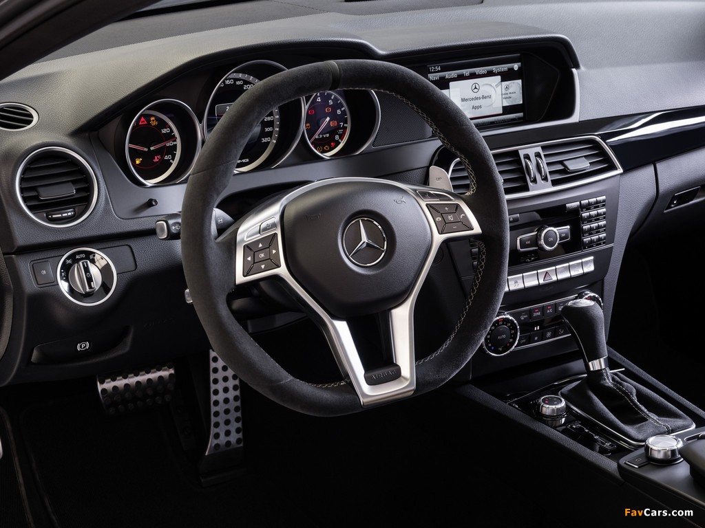 Mercedes-Benz C 63 AMG Coupe Edition 507 (C204) 2013 photos (1024 x 768)