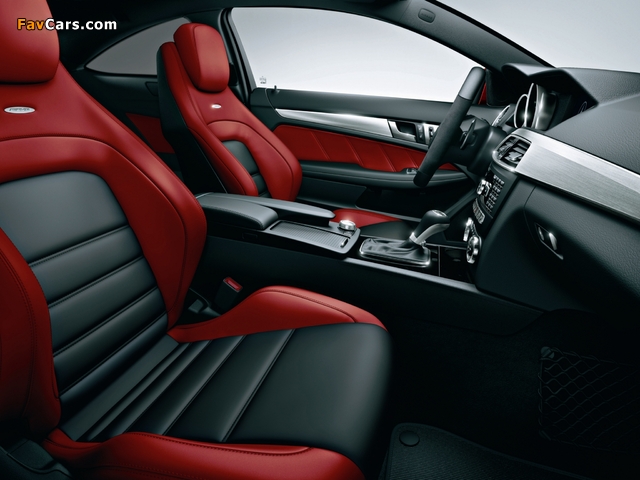 Mercedes-Benz C 63 AMG Limited Coupe (C204) 2013 wallpapers (640 x 480)