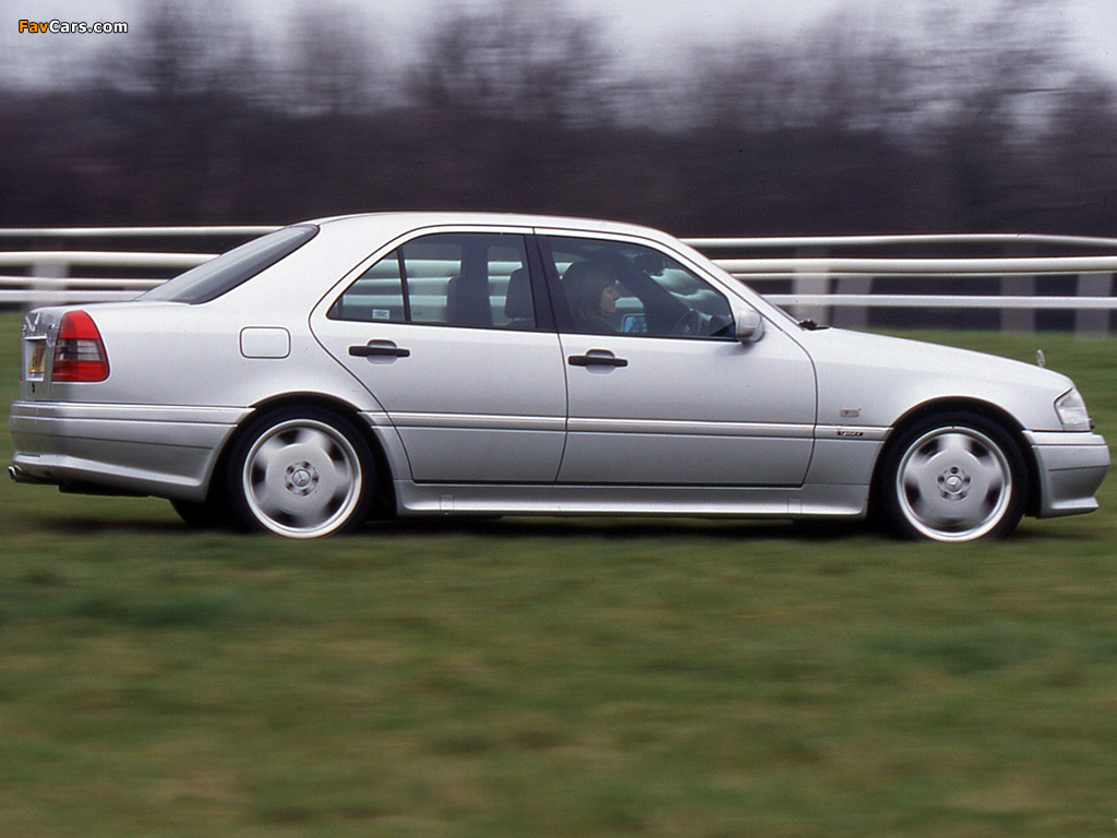Photos of Mercedes-Benz C 36 AMG UK-spec (W202) 1993–97 (1024 x 768)
