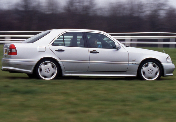 Photos of Mercedes-Benz C 36 AMG UK-spec (W202) 1993–97