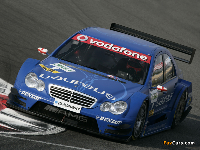 Photos of Mercedes-Benz C AMG DTM (W203) 2004–07 (640 x 480)