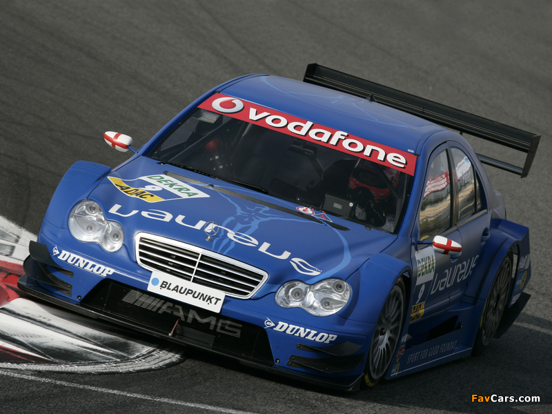 Photos of Mercedes-Benz C AMG DTM (W203) 2004–07 (800 x 600)