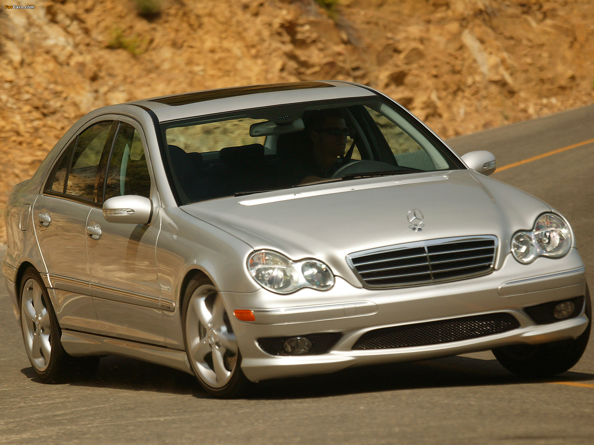 Photos of Mercedes-Benz C 280 Sports Package US-spec (W203) 2005–07 (2048 x 1536)