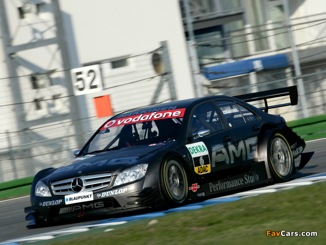 Photos of Mercedes-Benz C AMG DTM (W204) 2007–10 (640 x 480)