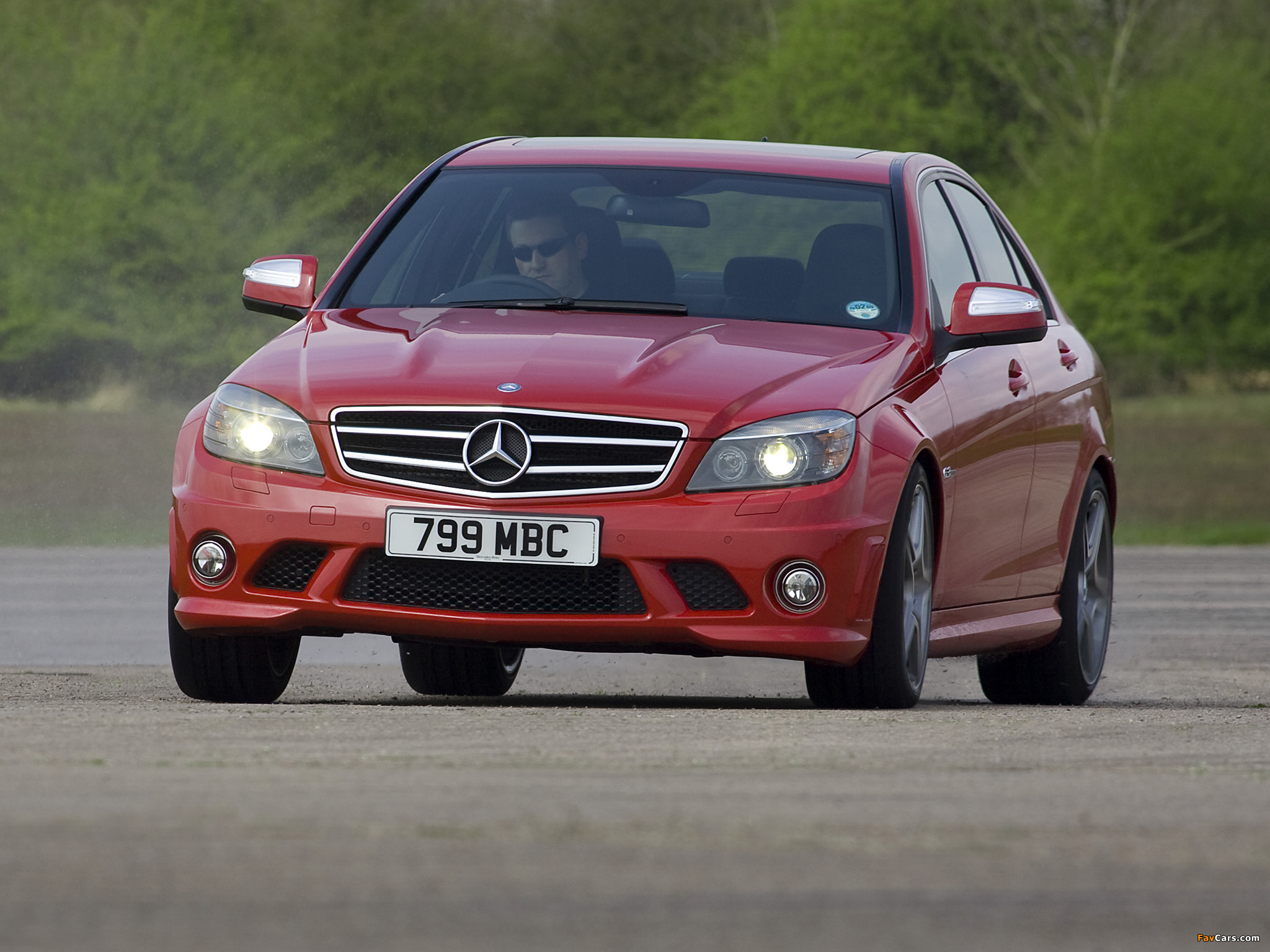 Photos of Mercedes-Benz C 63 AMG UK-spec (W204) 2007–11 (2048 x 1536)