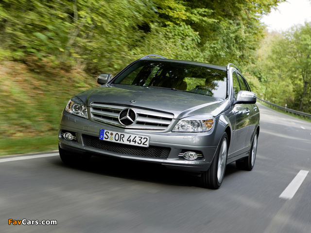 Photos of Mercedes-Benz C 320 CDI 4MATIC Estate (S204) 2008–11 (640 x 480)