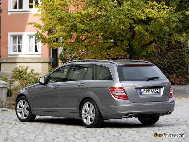 Photos of Mercedes-Benz C 320 CDI 4MATIC Estate (S204) 2008–11 (640 x 480)