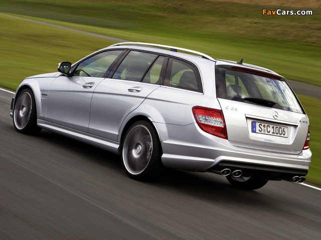 Photos of Mercedes-Benz C 63 AMG Estate (S204) 2008–11 (640 x 480)