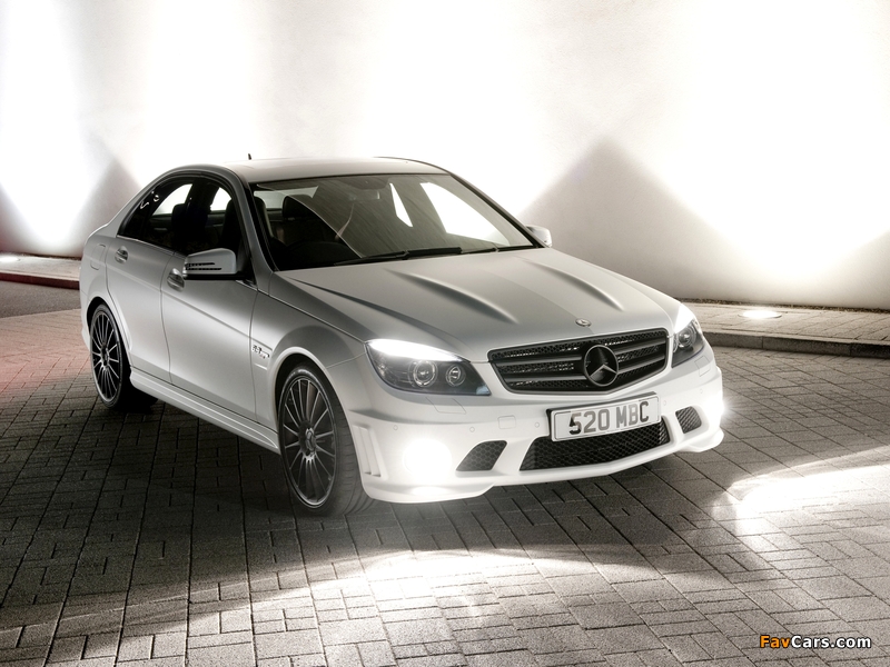 Photos of Mercedes-Benz C 63 AMG DR520 (W204) 2010 (800 x 600)