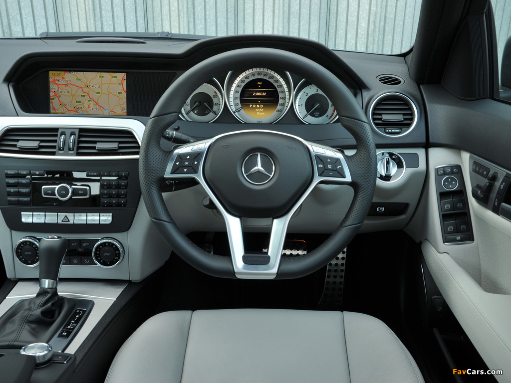 Photos of Mercedes-Benz C 220 CDI AMG Sports Package UK-spec (W204) 2011 (1024 x 768)