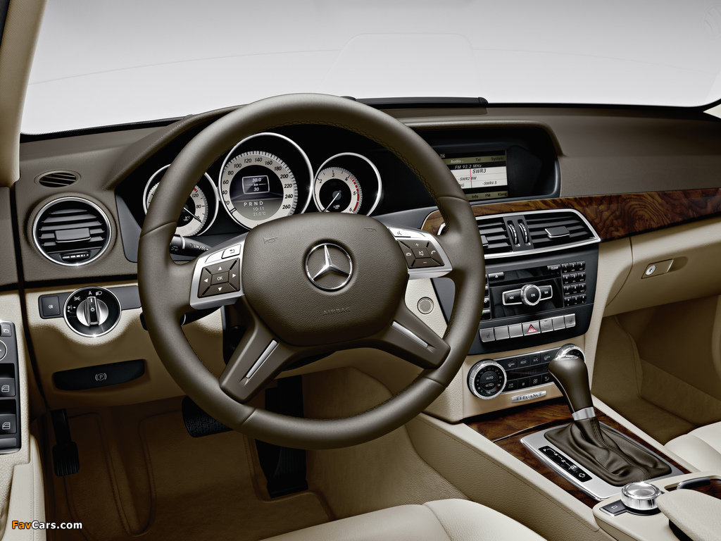 Photos of Mercedes-Benz C 250 CDI BlueEfficiency (W204) 2011 (1024 x 768)