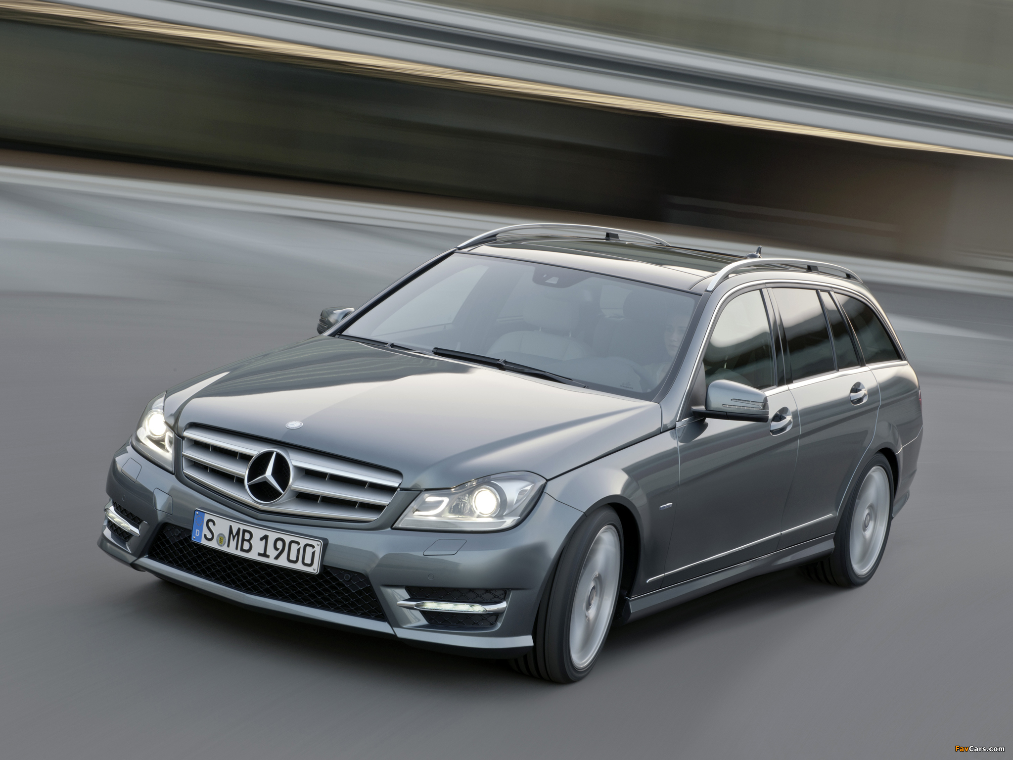 Photos of Mercedes-Benz C 350 CDI 4MATIC AMG Sports Package Estate (S204) 2011 (2048 x 1536)