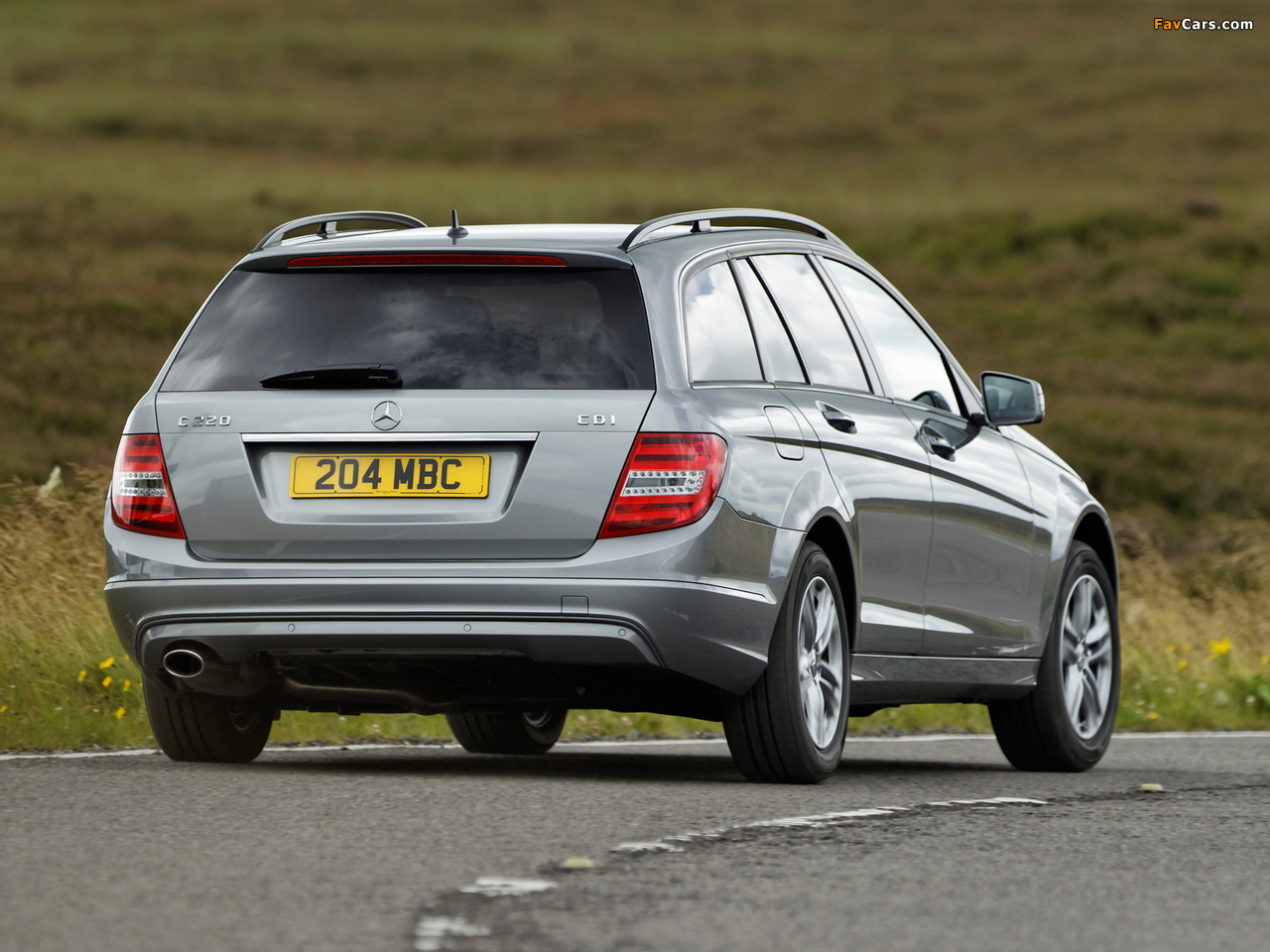 Photos of Mercedes-Benz C 220 CDI Estate UK-spec (S204) 2011 (1280 x 960)