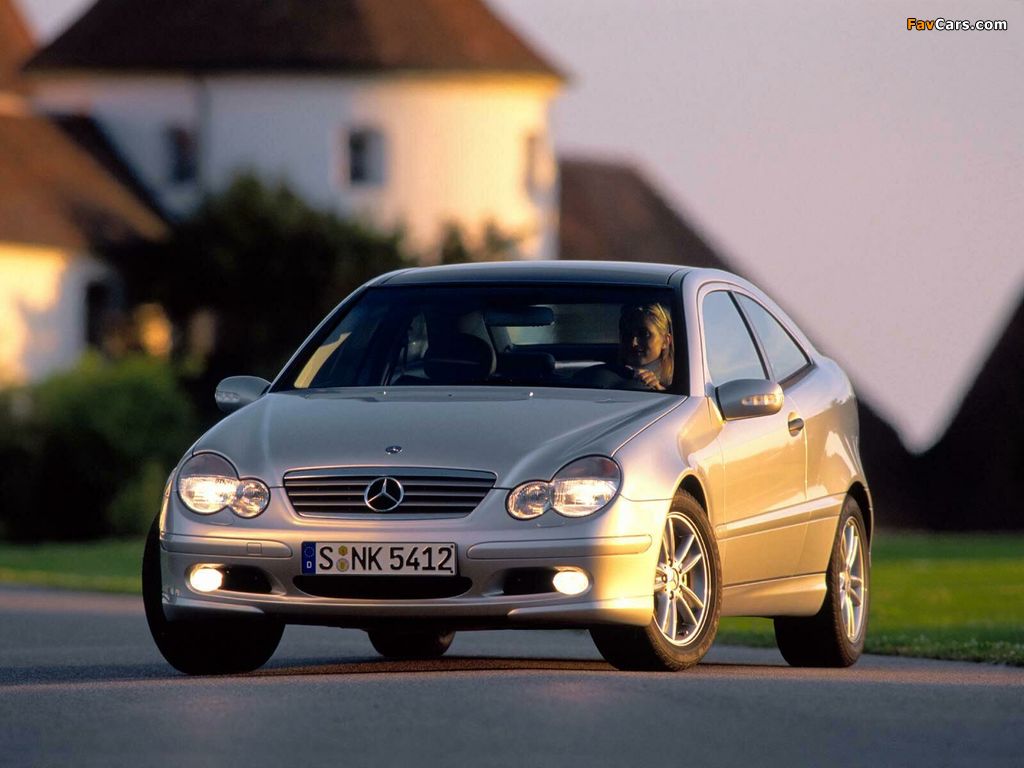 Pictures of Mercedes-Benz C 220 CDI Sportcoupe (C203) 2001–05 (1024 x 768)