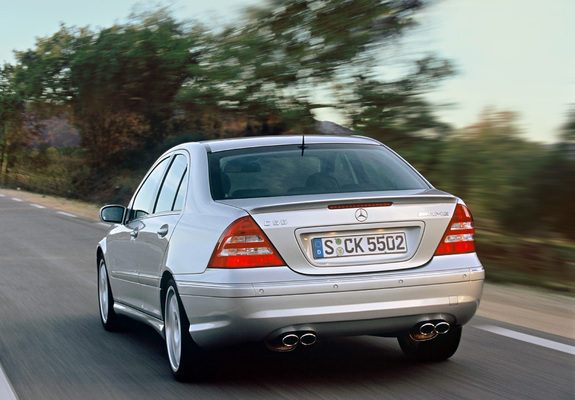 Pictures of Mercedes-Benz C 55 AMG (W203) 2004–07