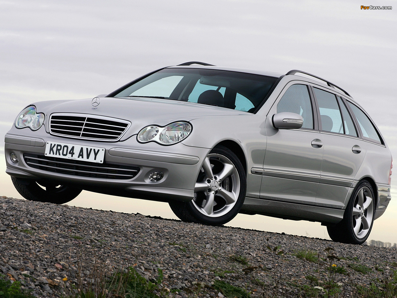 Pictures of Mercedes-Benz C 230 Estate UK-spec (S203) 2005–07 (1280 x 960)