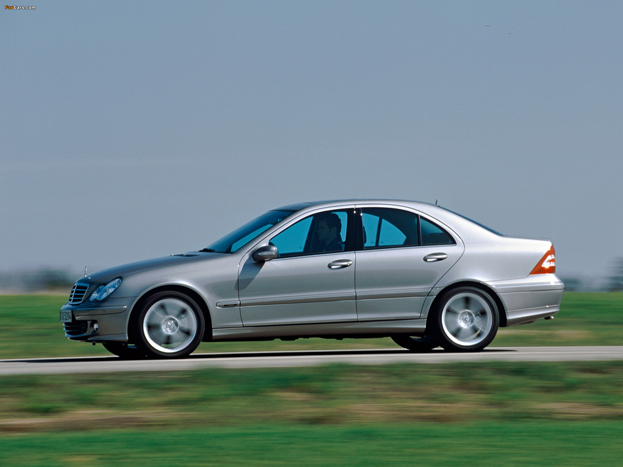 Pictures of Mercedes-Benz S 230 (W203) 2005–07 (2048 x 1536)