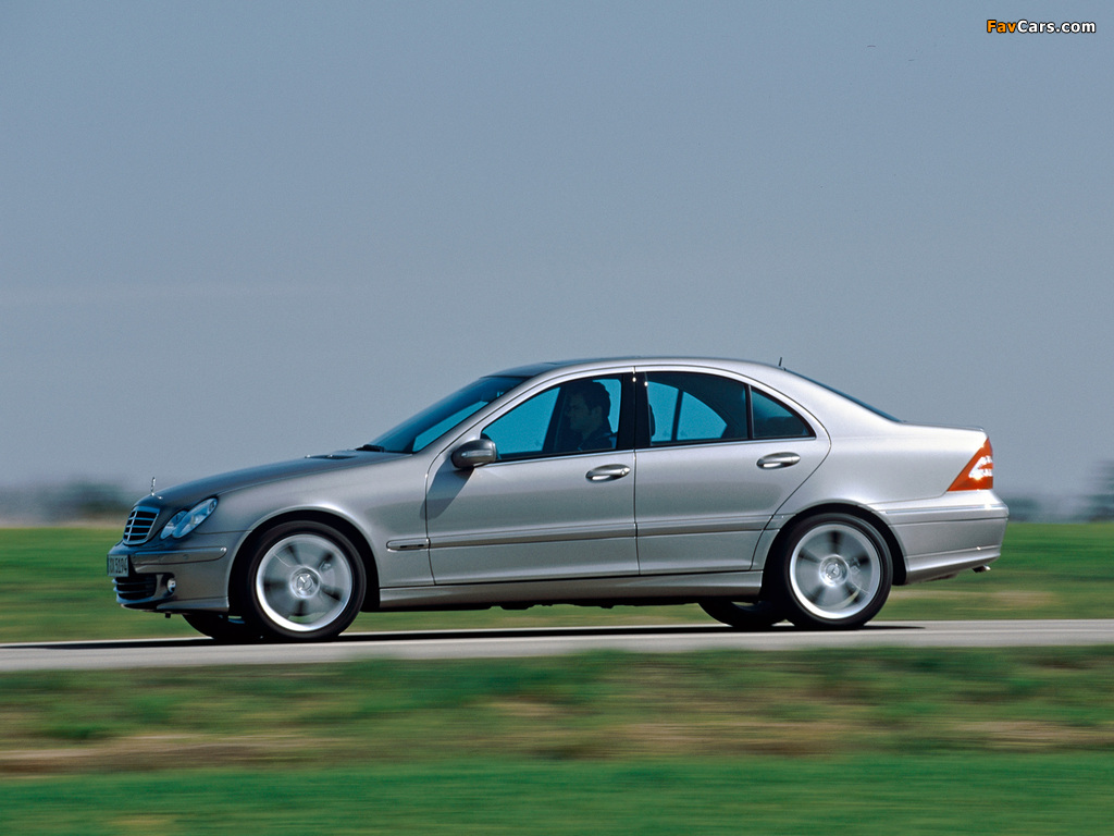 Pictures of Mercedes-Benz S 230 (W203) 2005–07 (1024 x 768)