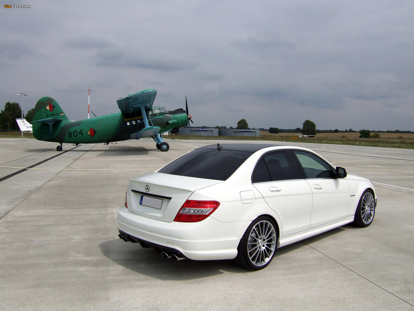 Pictures of Avus Performance Mercedes-Benz C 63 AMG (W204) 2009–11 (1600 x 1200)