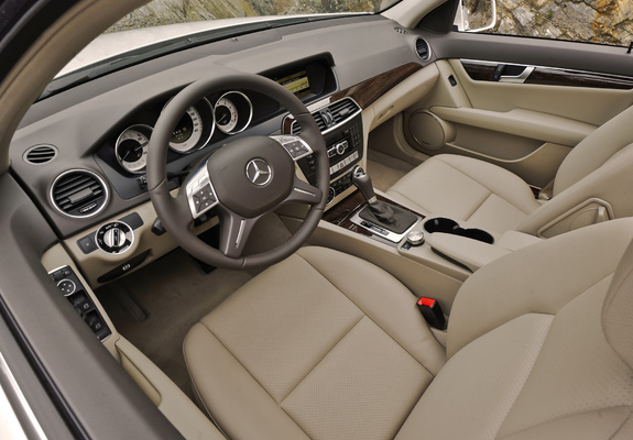 Pictures of Mercedes-Benz C 300 4MATIC US-spec (W204) 2011