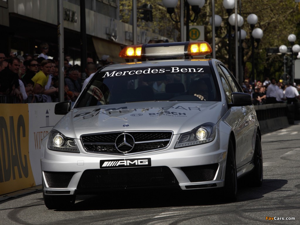 Pictures of Mercedes-Benz C 63 AMG DTM Safety Car (W204) 2011 (1024 x 768)