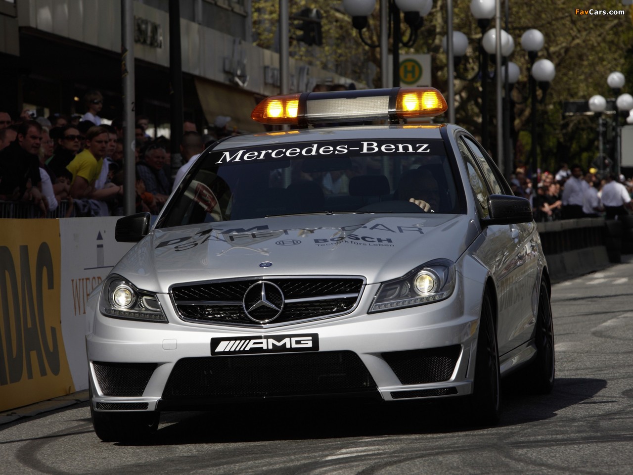 Pictures of Mercedes-Benz C 63 AMG DTM Safety Car (W204) 2011 (1280 x 960)