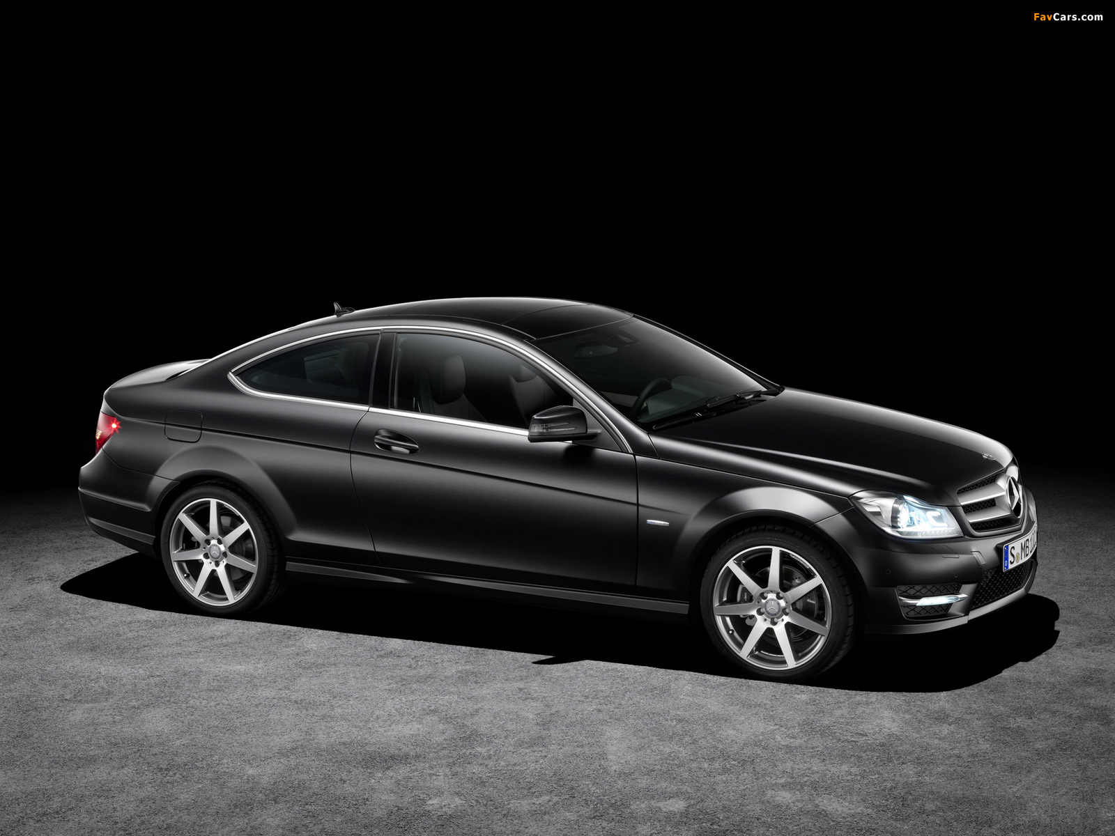 Pictures of Mercedes-Benz C 250 CDI Coupe (C204) 2011 (1600 x 1200)