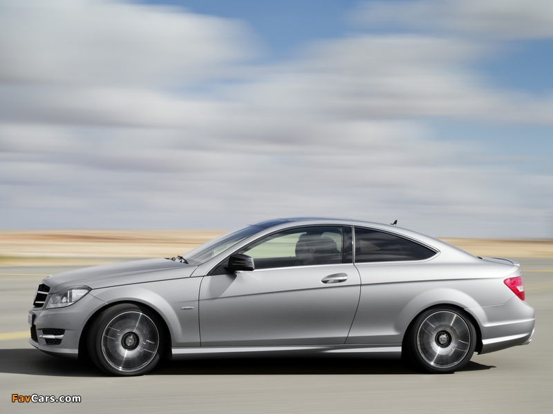 Pictures of Mercedes-Benz C 250 Coupe Sport (C204) 2012 (800 x 600)